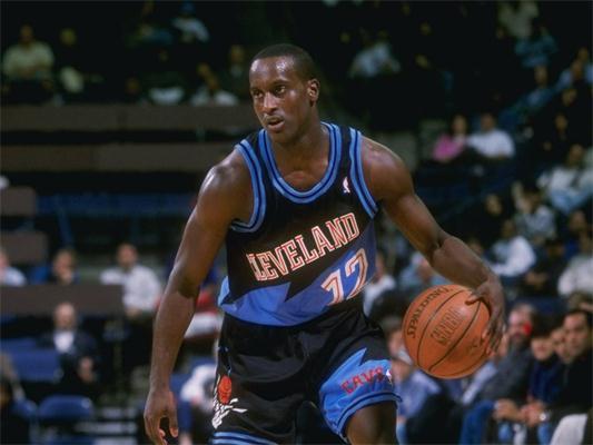 购三球员 购三球员